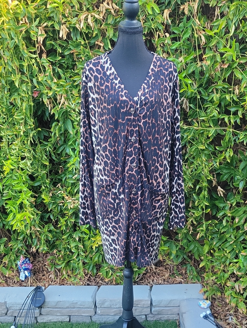 Halife Leopard Print V-Neck Button Lightweight Cardigan With Pockets XL